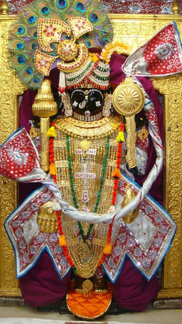 Dwarkadhishji - Dwarka